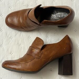 Born Women’s Mocho Loafer Pump Block Heels Brown/Tan Women’s Size 7M Leather